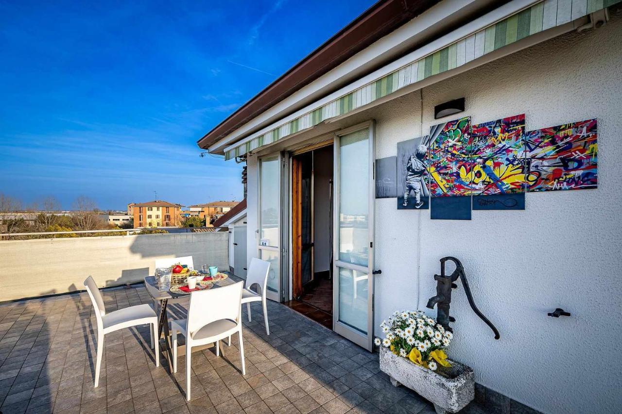Il Terrazzo Sul Tramonto Διαμέρισμα Bastiglia Εξωτερικό φωτογραφία
